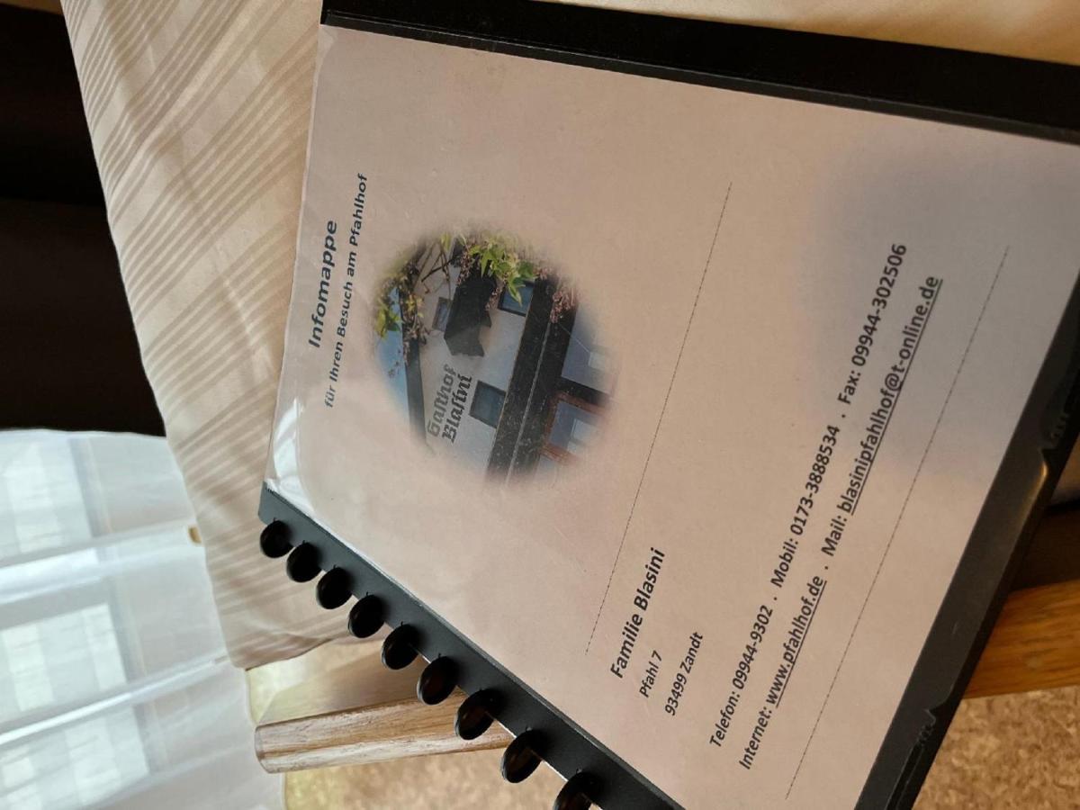 Landgasthof Blasini - Pfahlhof Zandt Bagian luar foto
