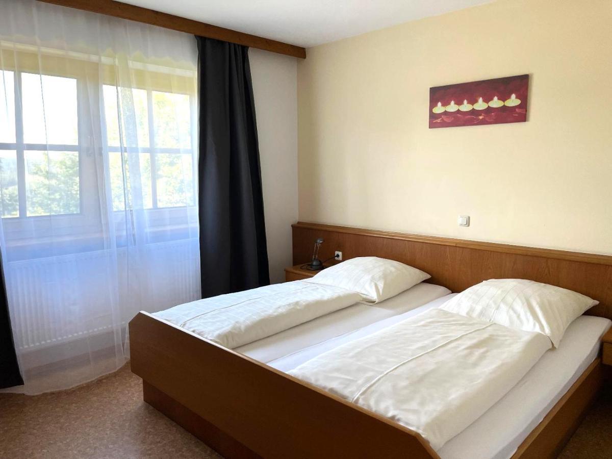 Landgasthof Blasini - Pfahlhof Zandt Bagian luar foto